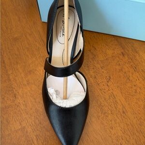 Life Stride Black Women's Heels